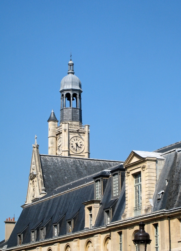 Church spire, Paris France.jpg